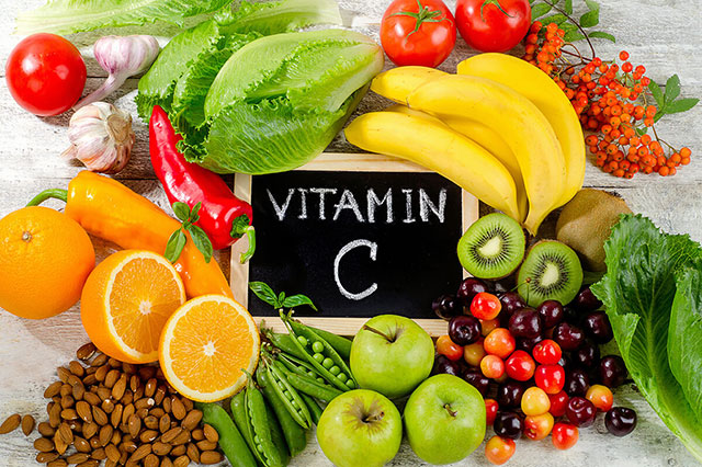 Vitamin C giúp bầu ngực căng tròn tự nhiên