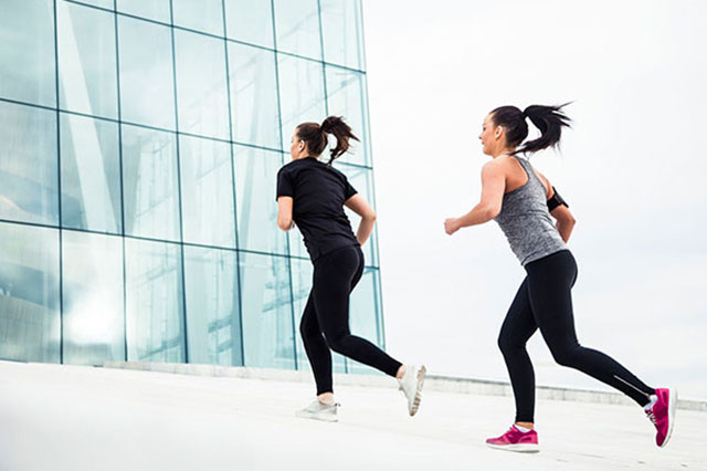 Chạy bộ - bài thể dục giảm cân toàn thân quen thuộc, đơn giản và vô cùng hiệu quả