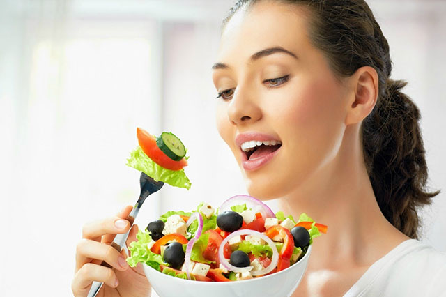 Eat Clean giảm cân được hiểu đơn giản nhất là chế độ ăn sạch