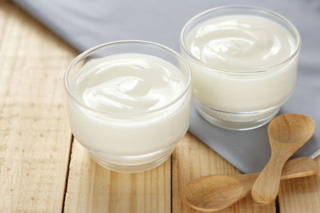 Làm trắng da bằng sữa chua không đường sẽ hiệu quả hơn sữa chua có đường