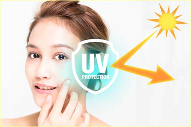 Sử dụng các sản phẩm bảo vệ da khỏi tia nắng mặt trời
