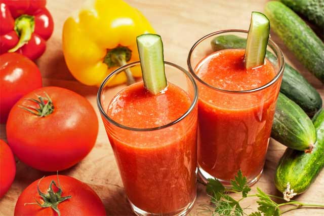 Sử dụng nước ép cà chua và dưa chuột giúp giảm cân hiệu quả