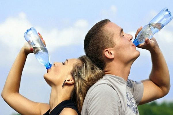 Tác dụng của uống nhiều nước lọc đến sức khỏe con người
