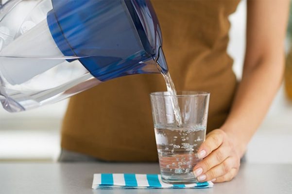 Top 10 lợi ích khi bạn uống nước vào buổi sáng