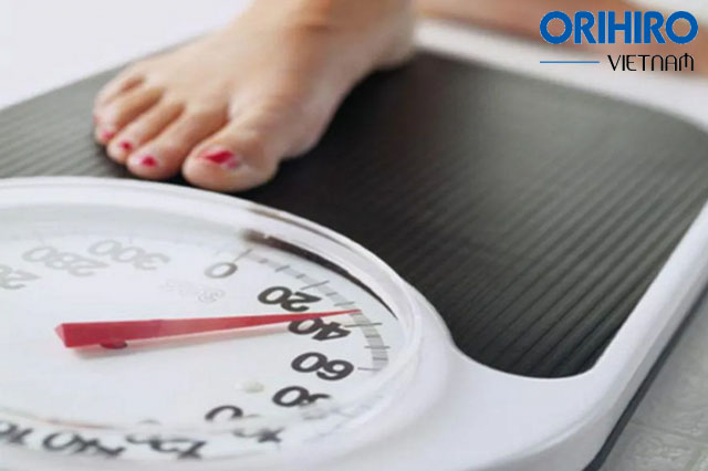 Kiểm soát cân nặng hiệu quả với cải bó xôi giảm cân