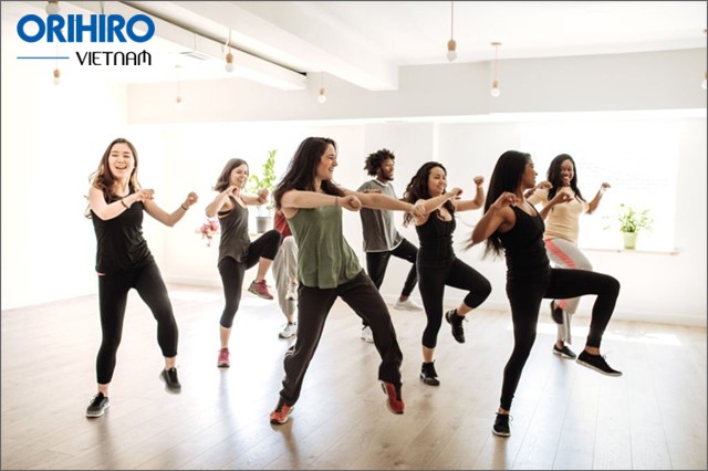 Tập Zumba bao lâu thì giảm cân? Mẹo giảm cân nhanh với Zumba