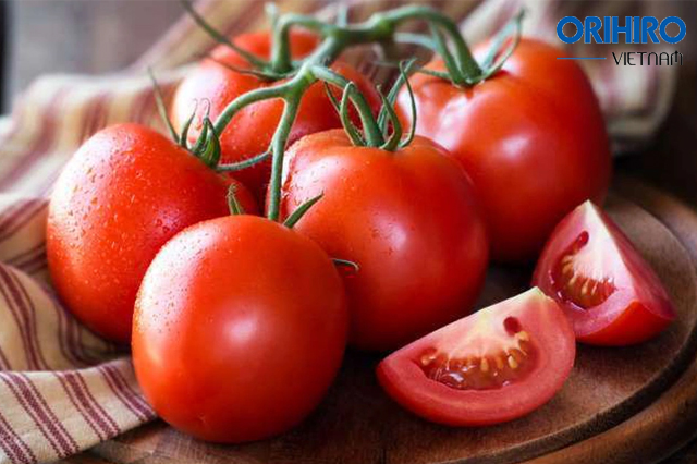 Bạn hoàn toàn cho thể giảm cân với cà chua tại nhà
