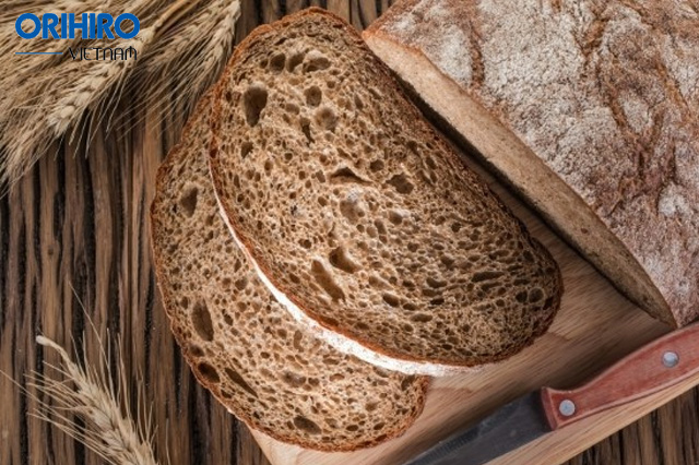 Bánh mì nguyên cám giảm cân được nhiều người ưa chuộng