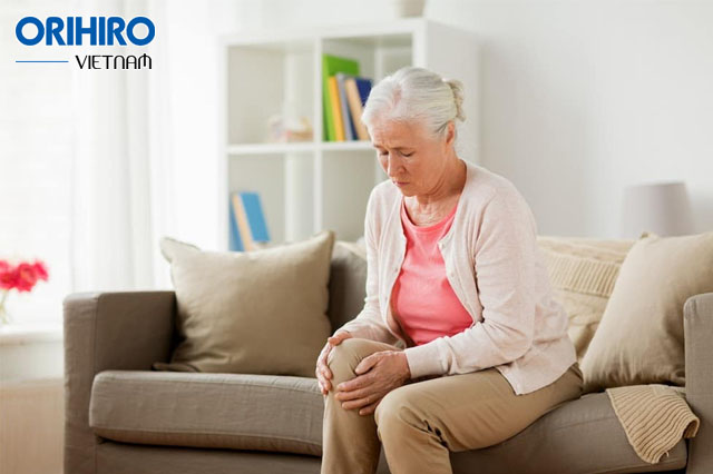 Tình trạng đau khớp gối thường gặp ở người già