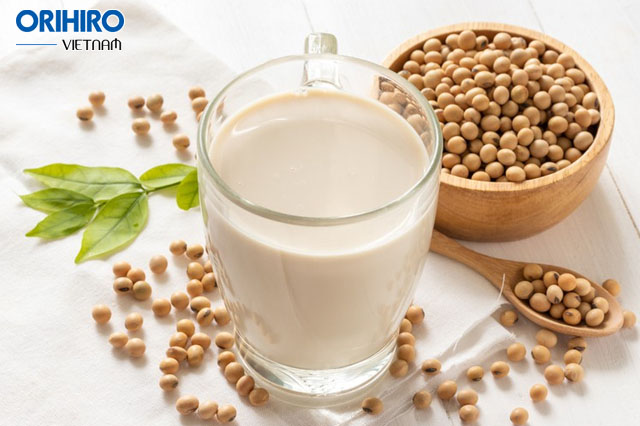 Thưởng thức sữa đậu nành giảm cân quen thuộc